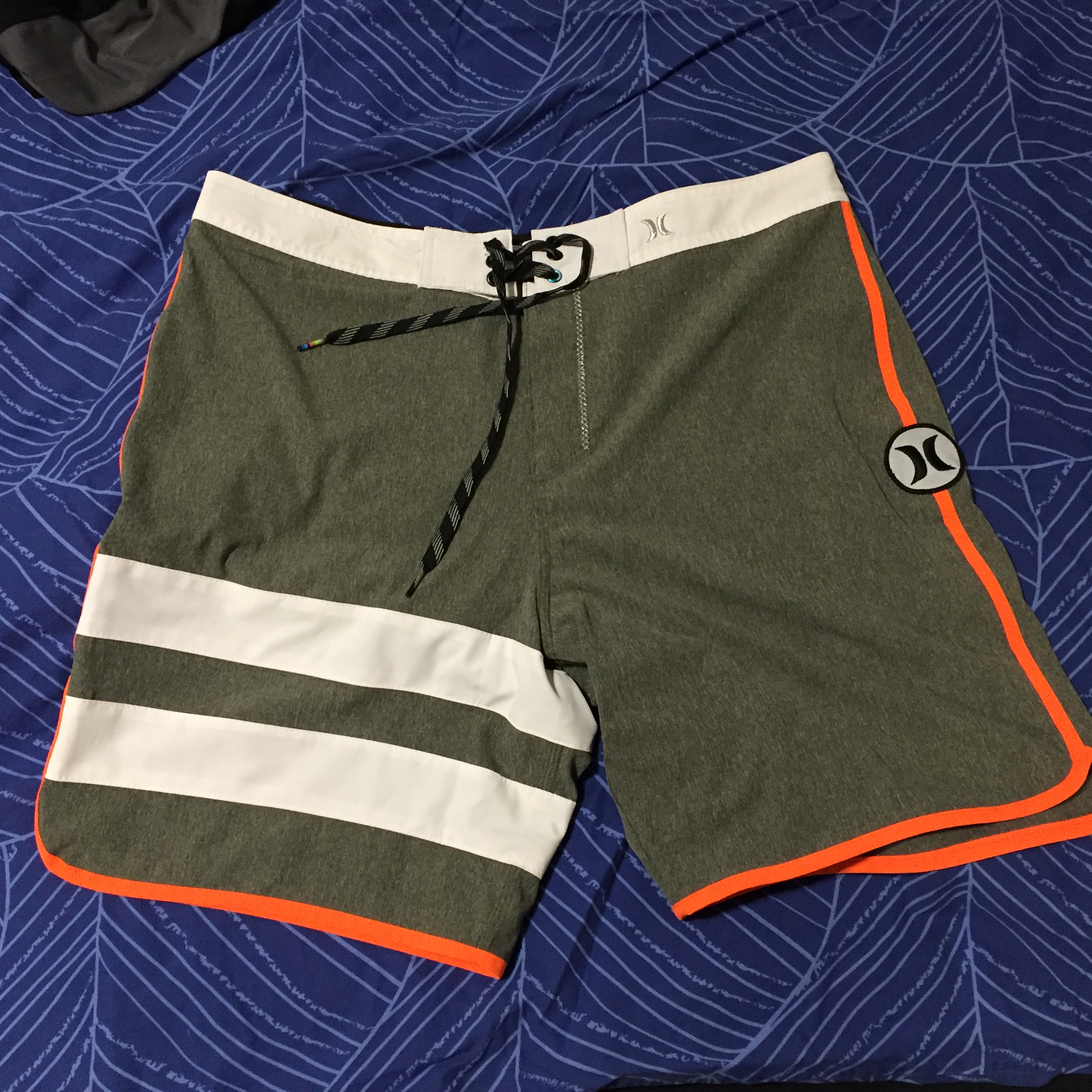 Hurley Phanton Boardshorts (34) + RipCurl Lycra M