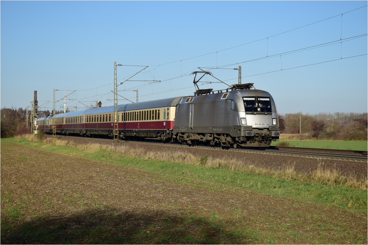 http://fs5.directupload.net/images/151127/2k5slq29.jpg
