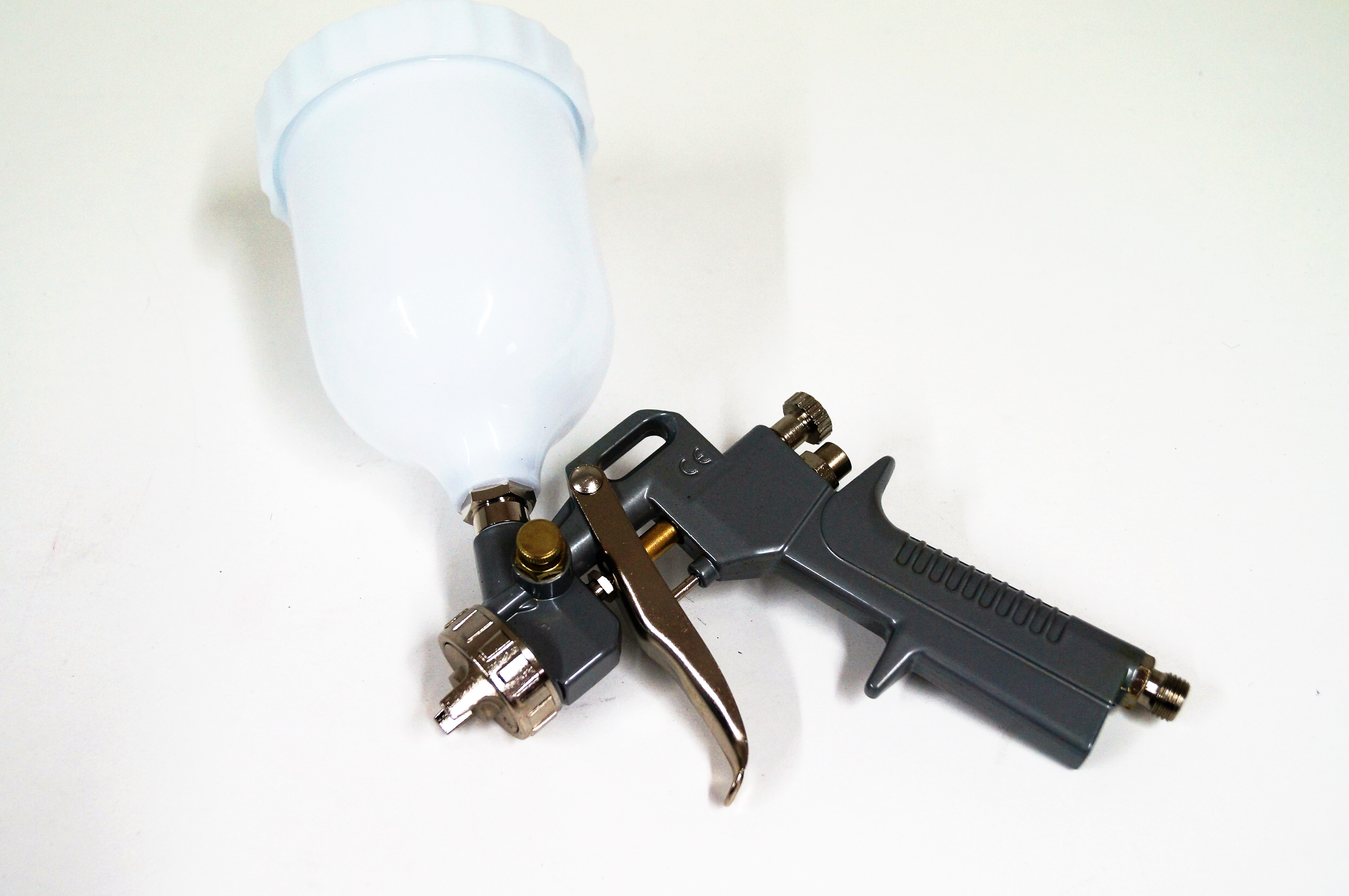 XPOtool HVLP Lackierpistole - 0,5mm Düse, 100ml Becher, Materialsparend