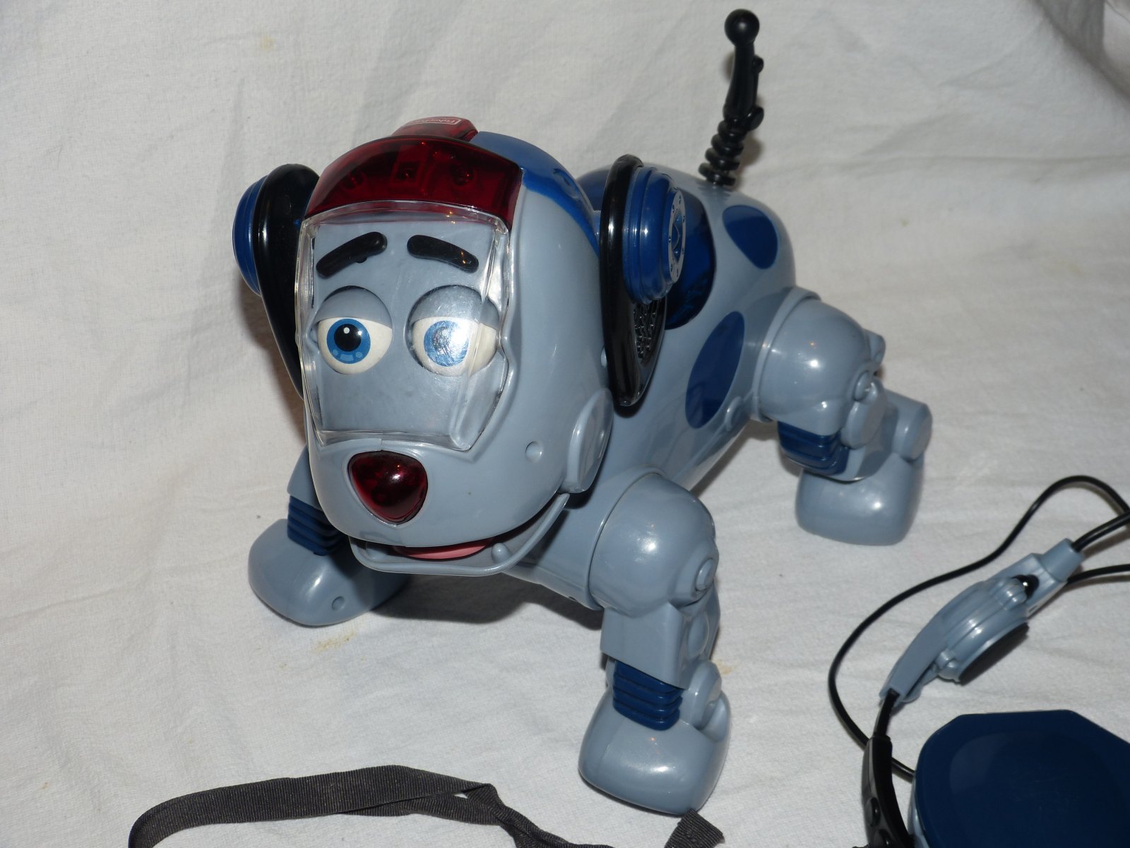 Fisher Price Mattel Rocket the Wonder Dog Roboter Hund Pet WORKS W