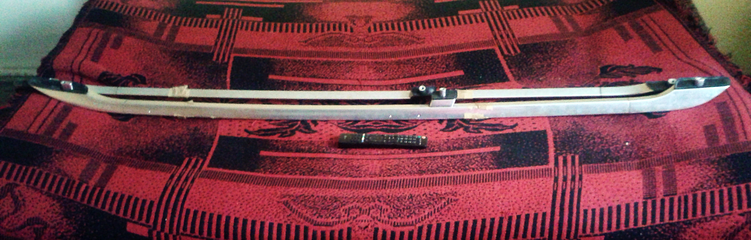 r8u86v95.jpg