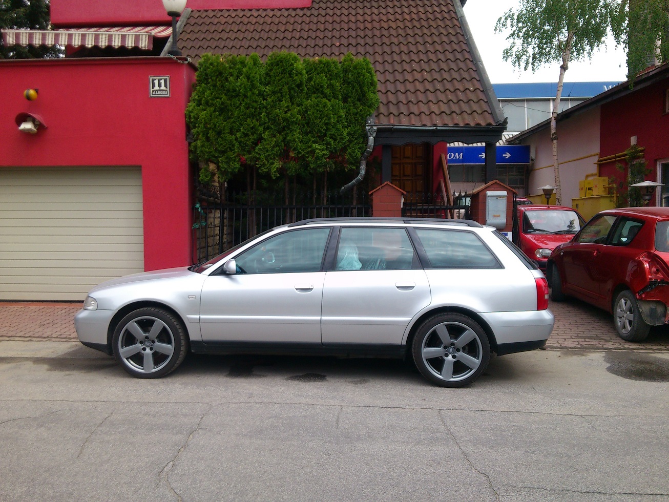 6qg8euia.jpg