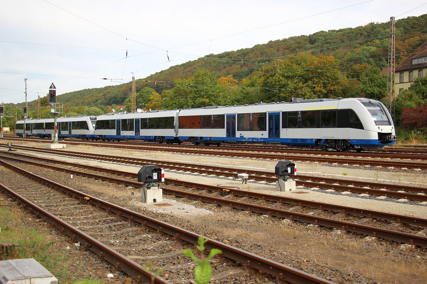 http://fs5.directupload.net/images/160929/bycu7i2u.jpg