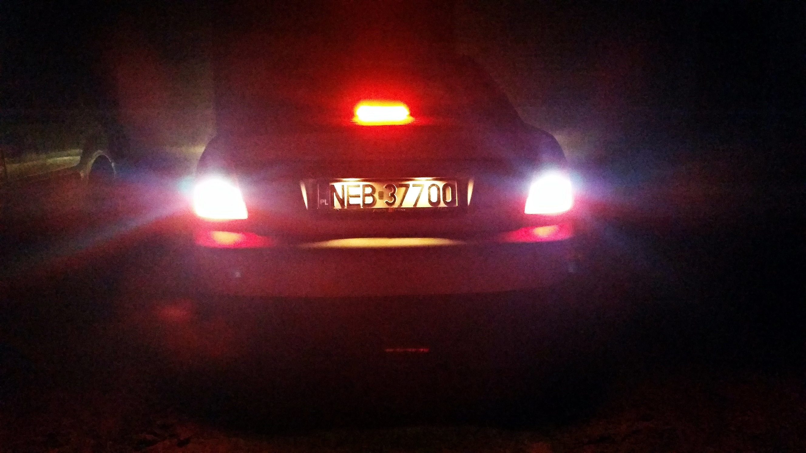 m6hu463f.jpg