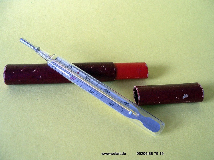 Altes Quecksilber Fieberthermometer 50er J. vintage medical mercury