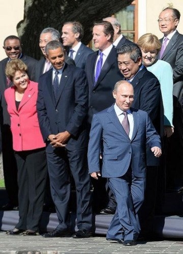 6vitjlya.jpg