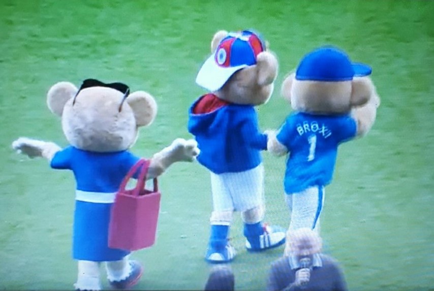 Has Rangers mascot Broxi Bear been spotted wearing the club's new
