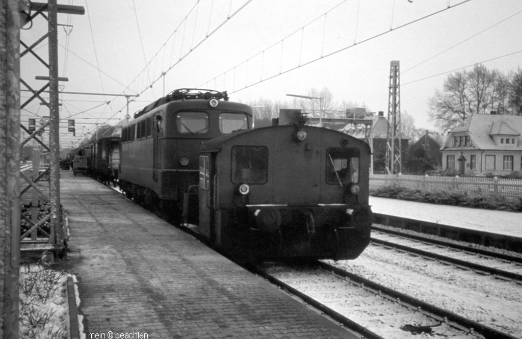 http://fs5.directupload.net/images/user/151018/chnm74rr.jpg