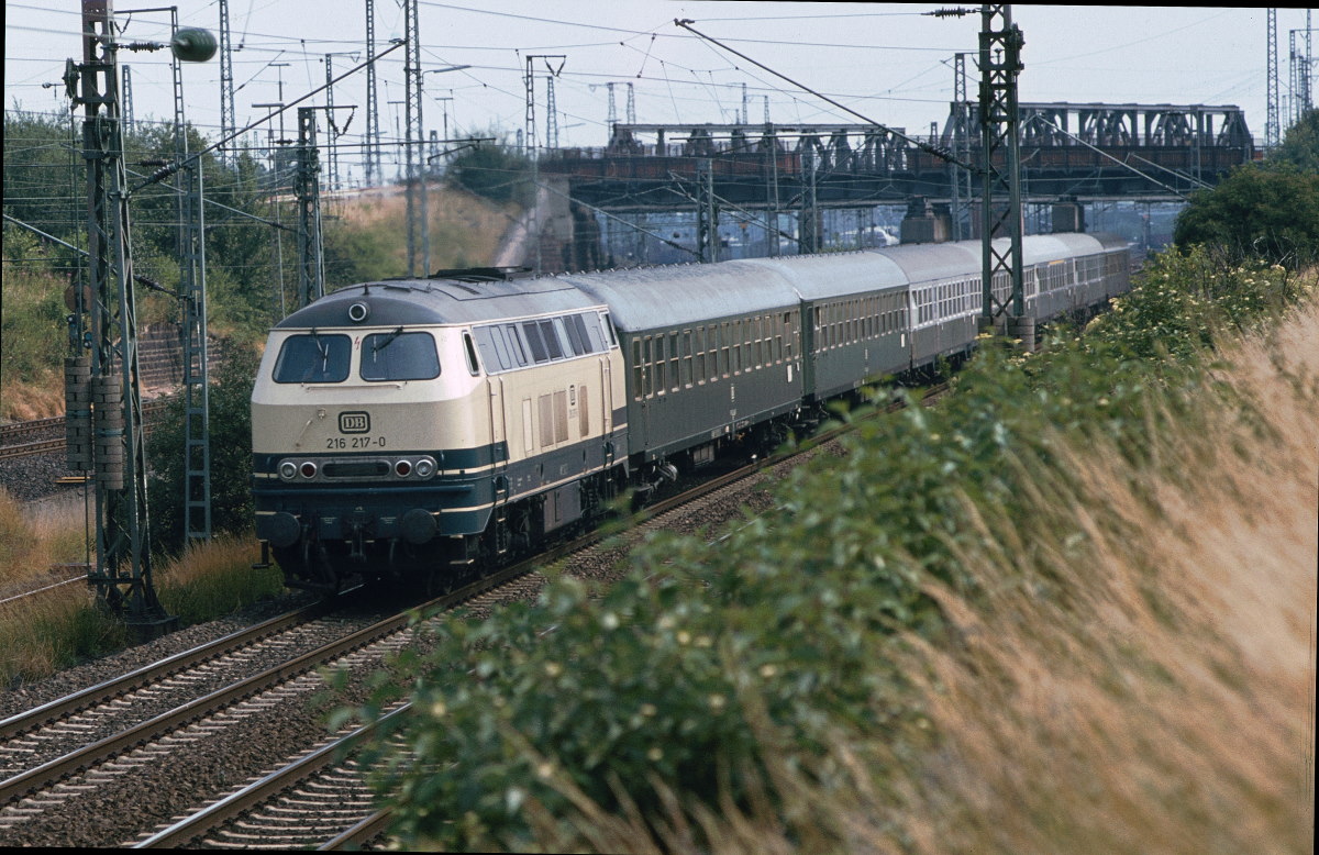 http://fs5.directupload.net/images/user/160108/neablzjo.jpg
