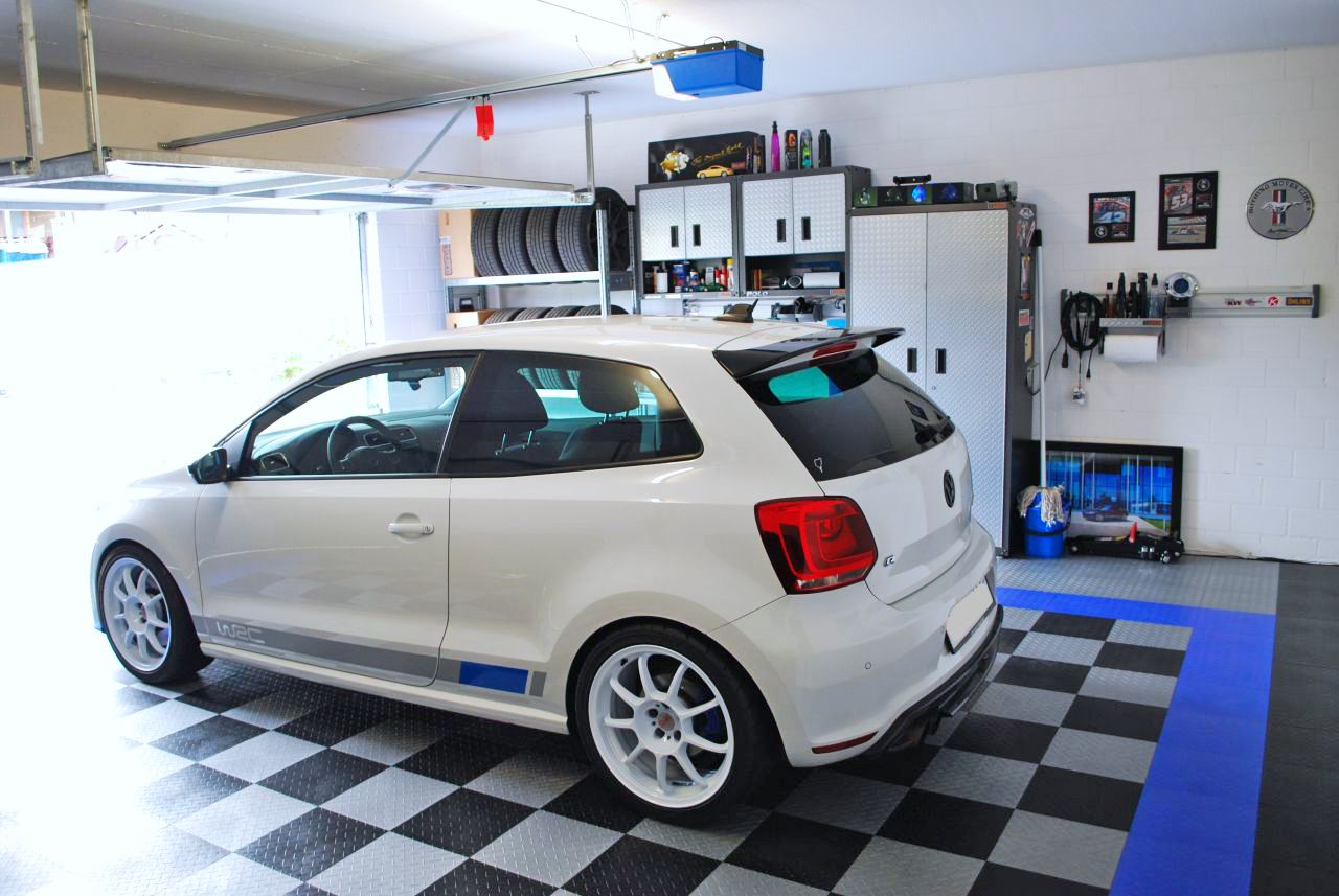 vwfjk3r6.jpg