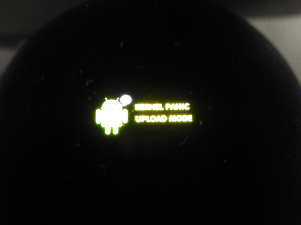 Plötzlich: "Kernel Panic Upload Mode". Hilfe erbeten. (Samsung Galaxy ...