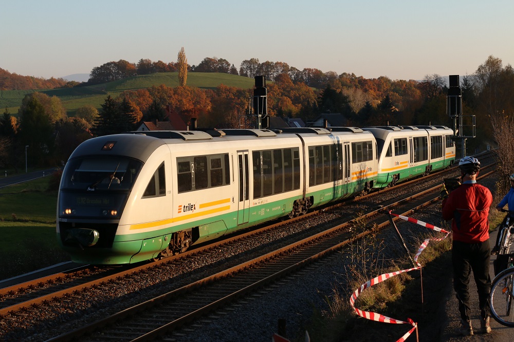 VT 23 und VT 09 trilex bei Mittelherwigsdorf