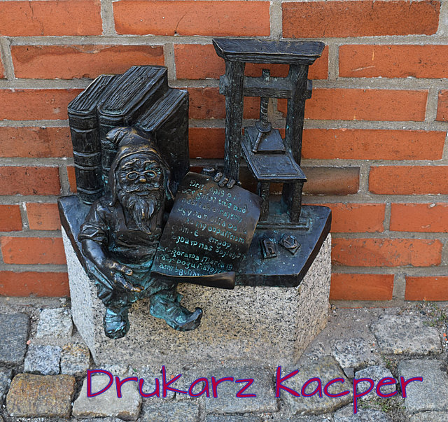 https://fs5.directupload.net/images/user/170920/nmmdazfu.jpg